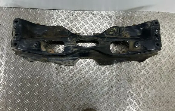 Subaru Forester SK Front subframe 20101FL002 20101FL001 V7727D