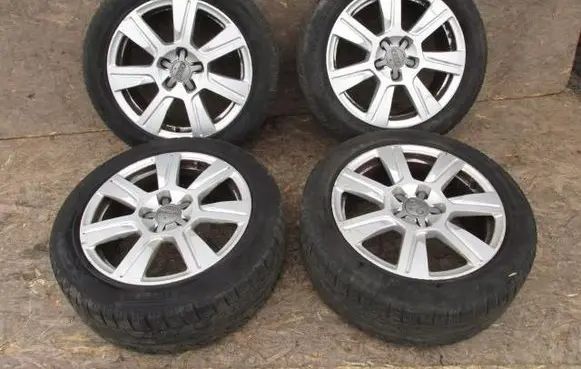 Audi A6 S6 C6 4F Original wheel cap