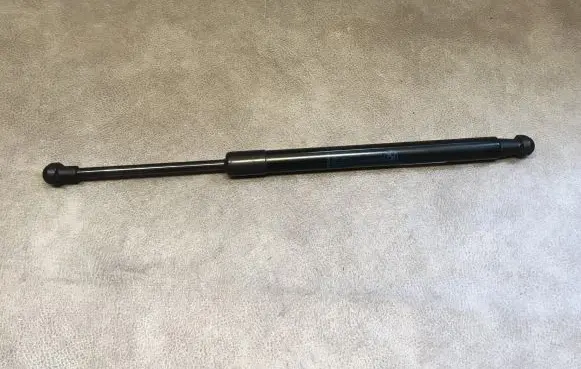 BMW 2 F22 F23 Tailgate/trunk strut/damper 7304556