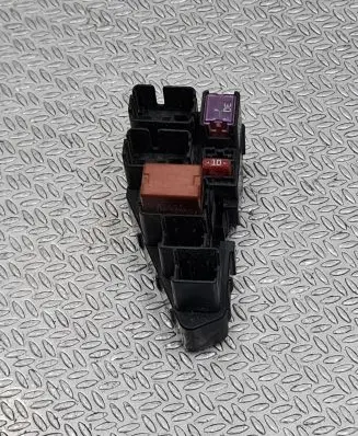Subaru Forester SJ Fuse module