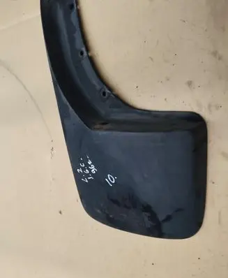 Jeep Grand Cherokee Rear mudguard 
