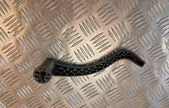 Seat Ibiza IV (6J,6P) Steering wheel adjustment handle/lever 