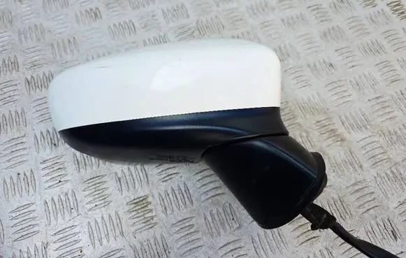 Mazda 6 Front door electric wing mirror 