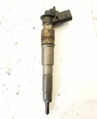 BMW 5 E60 E61 Fuel injector 7792721