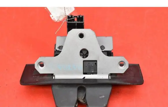 Volvo XC60 Tailgate/trunk/boot lock/catch/latch 31253170