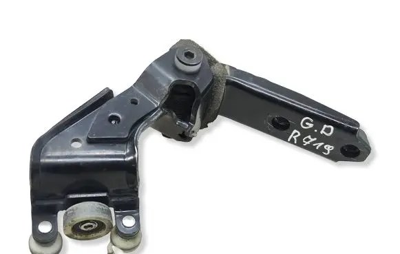 Volkswagen Transporter - Caravelle T6 Sliding door middle roller runner 7E0843336A
