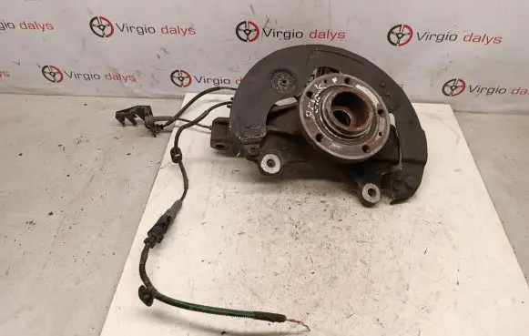 Peugeot 308 Front wheel hub