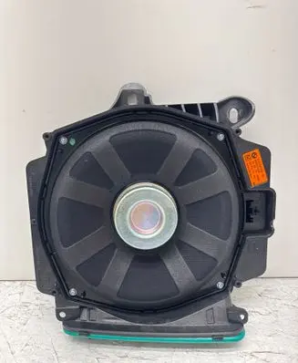 BMW M4 G82 G83 Subwoofer speaker 2622489 65132622489