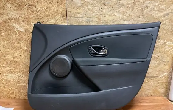 Renault Megane III Front door card panel trim 156042781 00254250