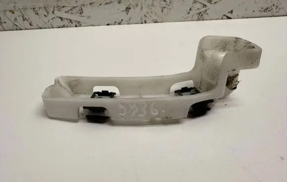 Peugeot 208 Front bumper mounting bracket 9673270380