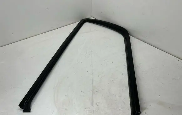 Chrysler Pacifica Rear side glass trim 68227297AD 68497497AB