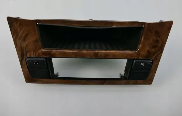 BMW 5 E60 E61 Glove box 69139391