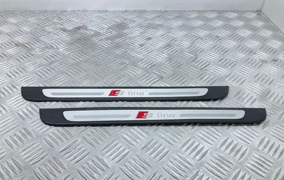 Audi A1 Front sill trim cover 8X4853373B 8X4853373A 8X4853373C