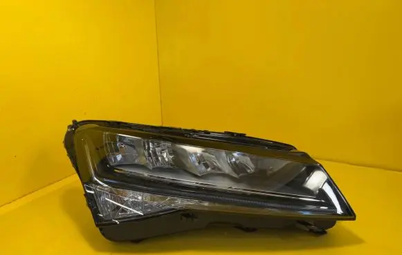 Skoda Superb B8 (3V) Headlight/headlamp 3V1941016C