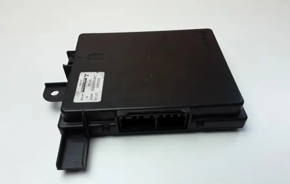 Coolant fan relay
