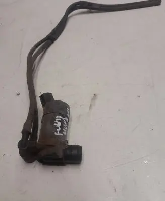 Ford Mondeo MK IV Windscreen/windshield washer pump