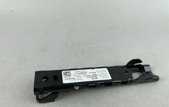 Skoda Superb B8 (3V) Seat belt height adjuster 4M0857819