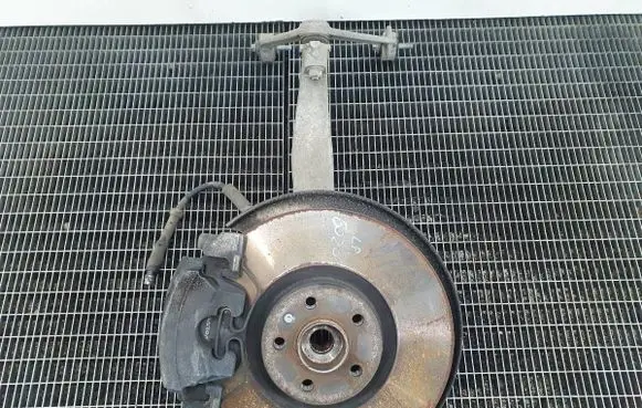 Volvo V60 Front wheel hub spindle knuckle 31476315