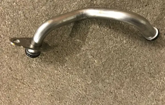 Audi A1 Turbo turbocharger oiling pipe/hose 04C145735