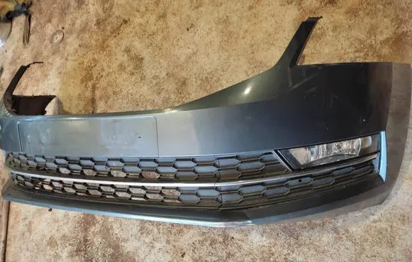 Skoda Octavia Mk3 (5E) Front bumper 5e0807221n