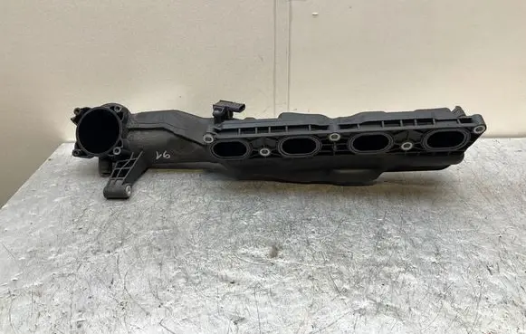 BMW 5 F10 F11 Intake manifold 7601432