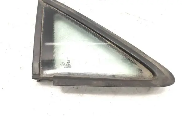 Volkswagen Touran I Front triangle window/glass 43R00048 DOT24AS2M68