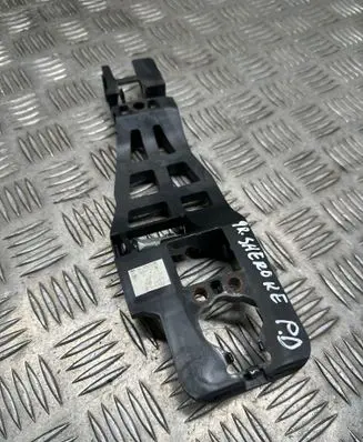 Jeep Grand Cherokee Front door exterior handle/bracket 53907 04589888AD