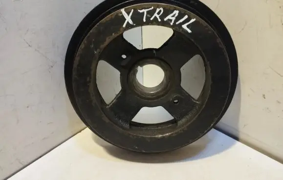 Nissan X-Trail T30 Crankshaft pulley