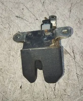 Volkswagen PASSAT B5.5 Tailgate/trunk/boot lock/catch/latch 3B5827505M 7D5827505M