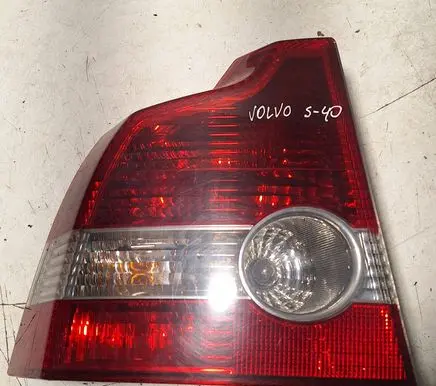 Volvo S40 Rear/tail lights 30698915