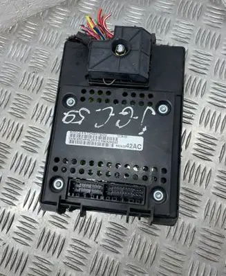 Jeep Grand Cherokee (WJ) Fuse module 56042942AC P56042942AC TQH05317B0H2