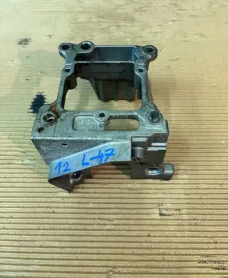 Land Rover Range Rover L405 Fuel pump bracket 9X2Q9A361CB