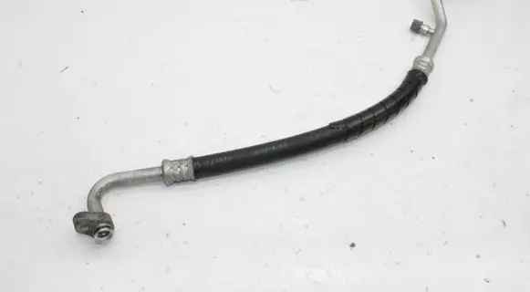 Mitsubishi Pajero Air conditioning (A/C) pipe/hose
