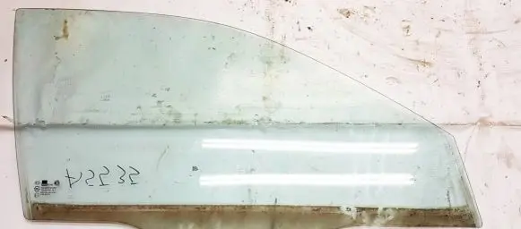 KIA Spectra Front door window glass four-door