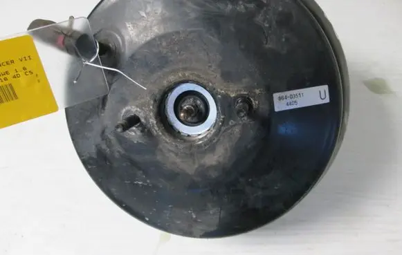 Mitsubishi Lancer Brake booster