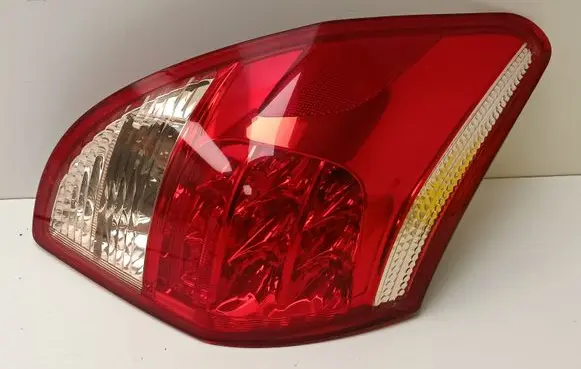 Toyota RAV 4 (XA30) Rear/tail lights