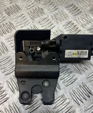 BMW 7 E65 E66 Tailgate/trunk/boot lock/catch/latch 7014870