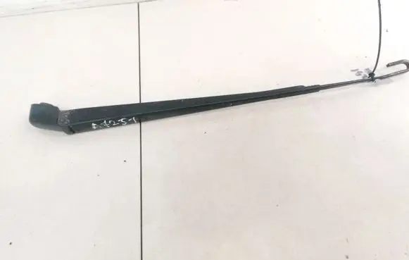 Renault Scenic I Front wiper blade arm 7700843525