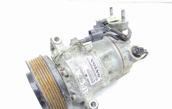 Volvo V40 Air conditioning (A/C) compressor (pump) P31469966