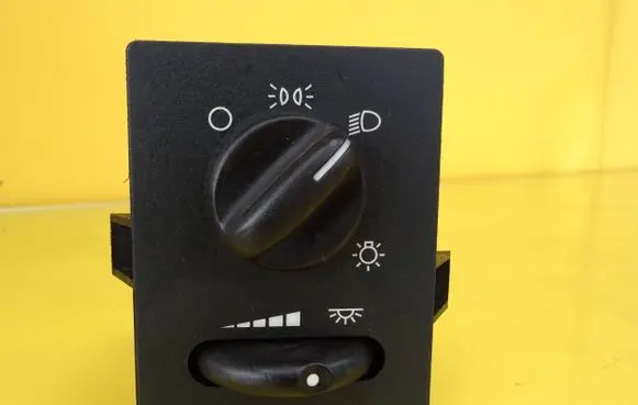 Opel Sintra Light switch 10246287