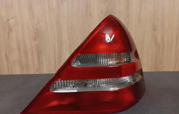 Rear/tail lights