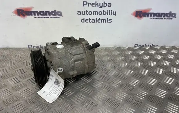 Volkswagen Golf V Air conditioning (A/C) compressor (pump) 1K0820803P