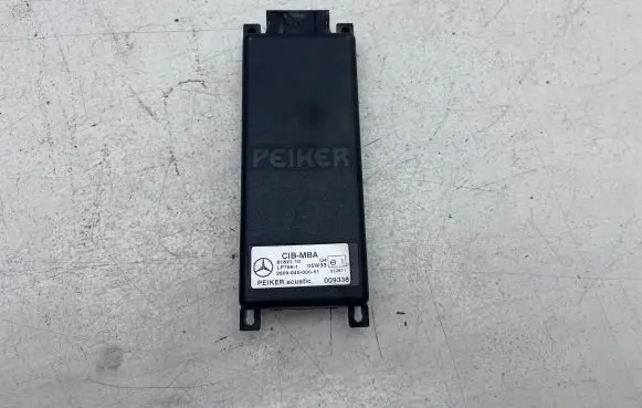 Mercedes-Benz E W211 Hands-free kit 260904000051 009338 818V110