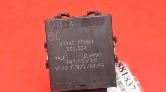 Toyota Avensis T270 Engine control unit/module ECU 85940-05060