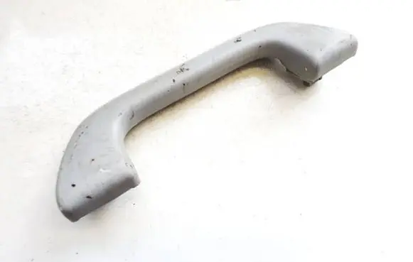 Honda CR-V Front interior roof grab handle