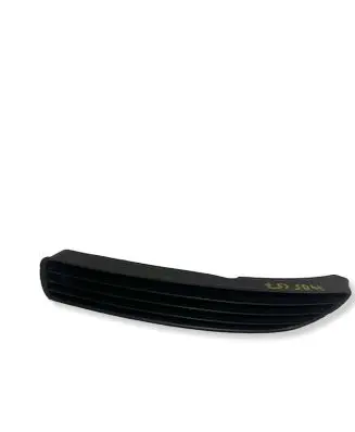 Audi A4 S4 B5 8D Front bumper lower grill 8D0807345B