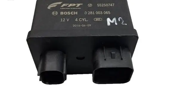 Fiat 500L Glow plug pre-heat relay 55250747