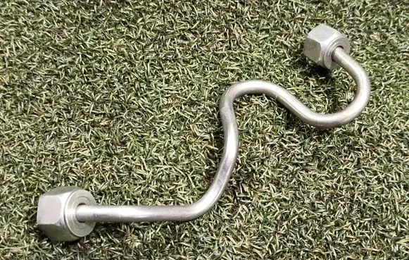 Fuel injector supply line/pipe
