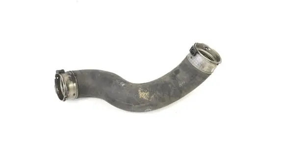 Mercedes-Benz CLS C218 X218 Intercooler hose/pipe A2045282982