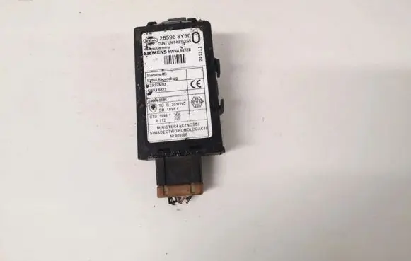 Nissan X-Trail T30 Immobilizer control unit/module 285963y500 5wk46472b